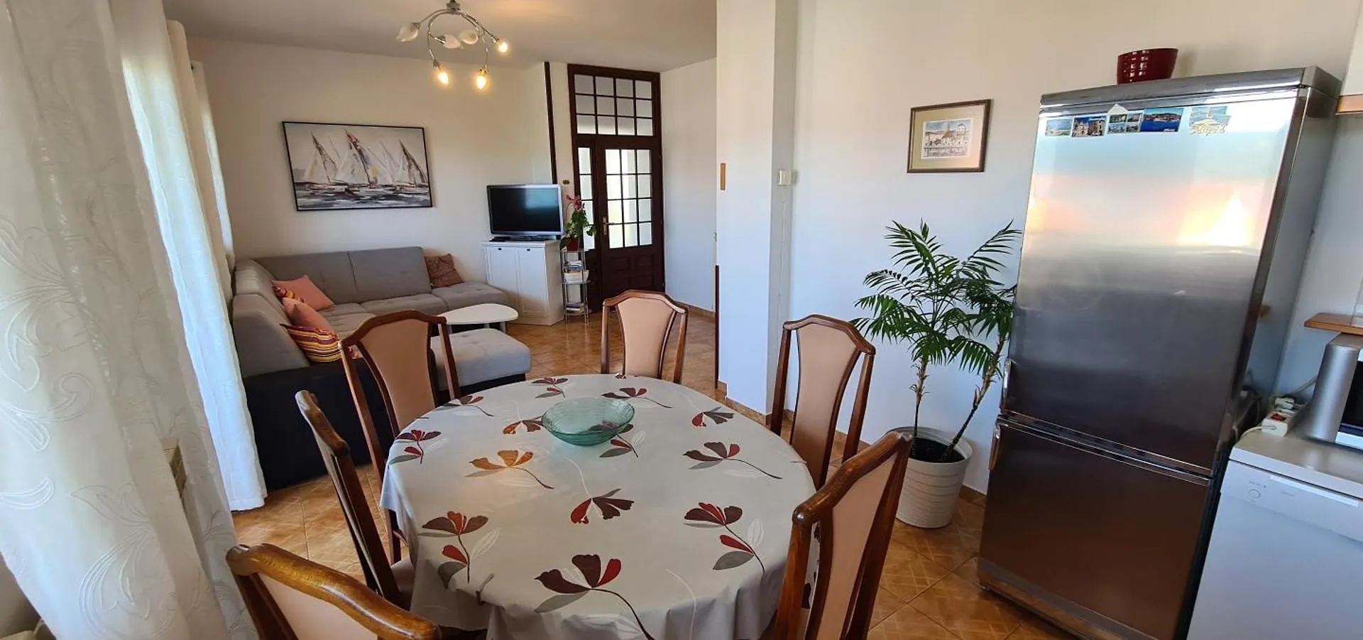 Apartment Sime Трогир
