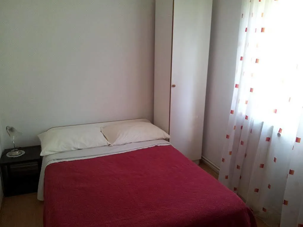 Apartment Sime Трогир
